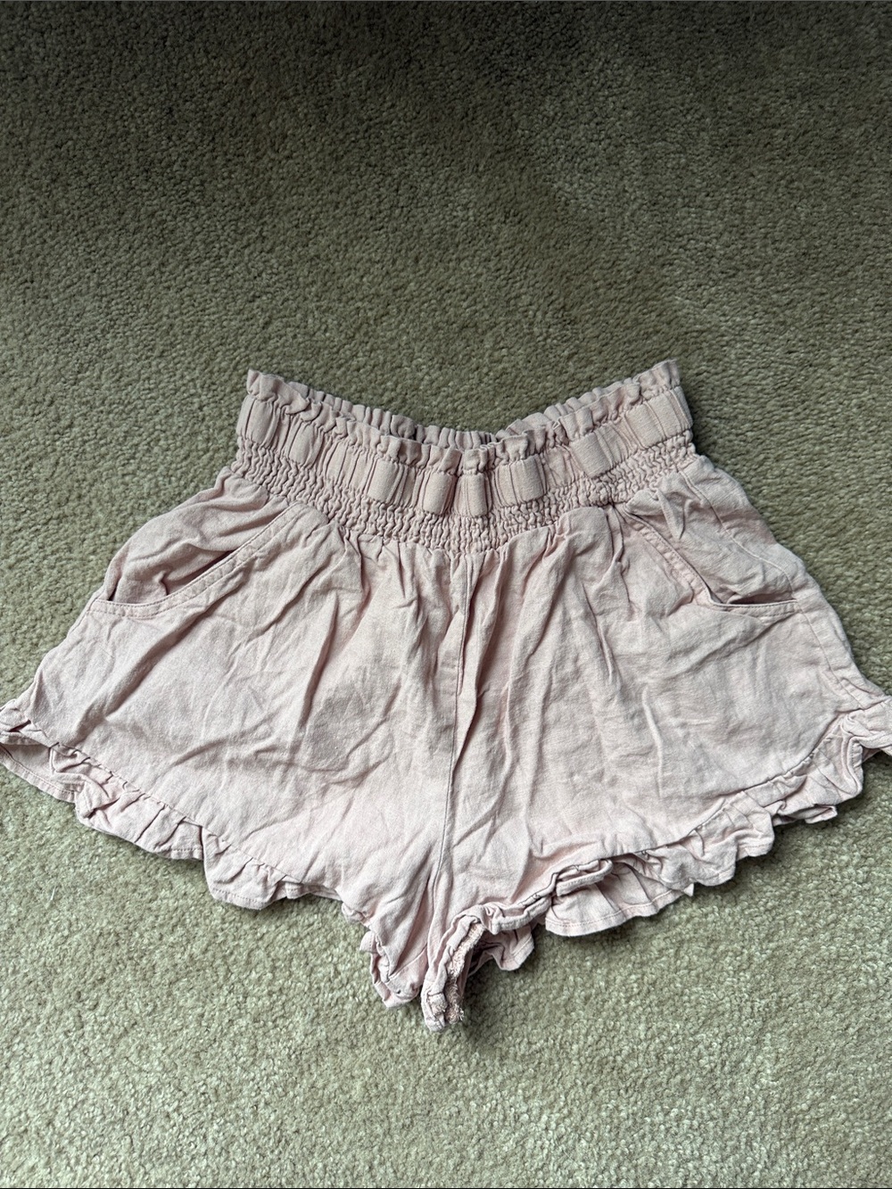 Vanilla Star High-Waist Ruffle Hem Shorts in Light Pink